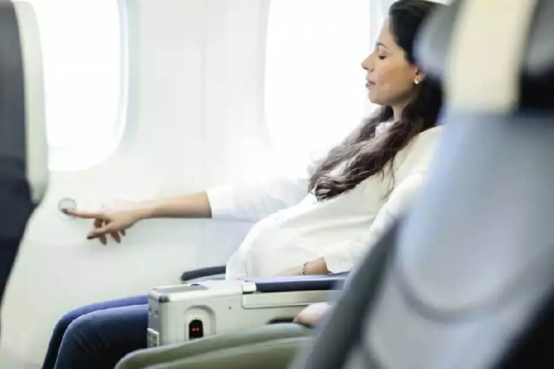 سفر هوایی در دوران بارداری